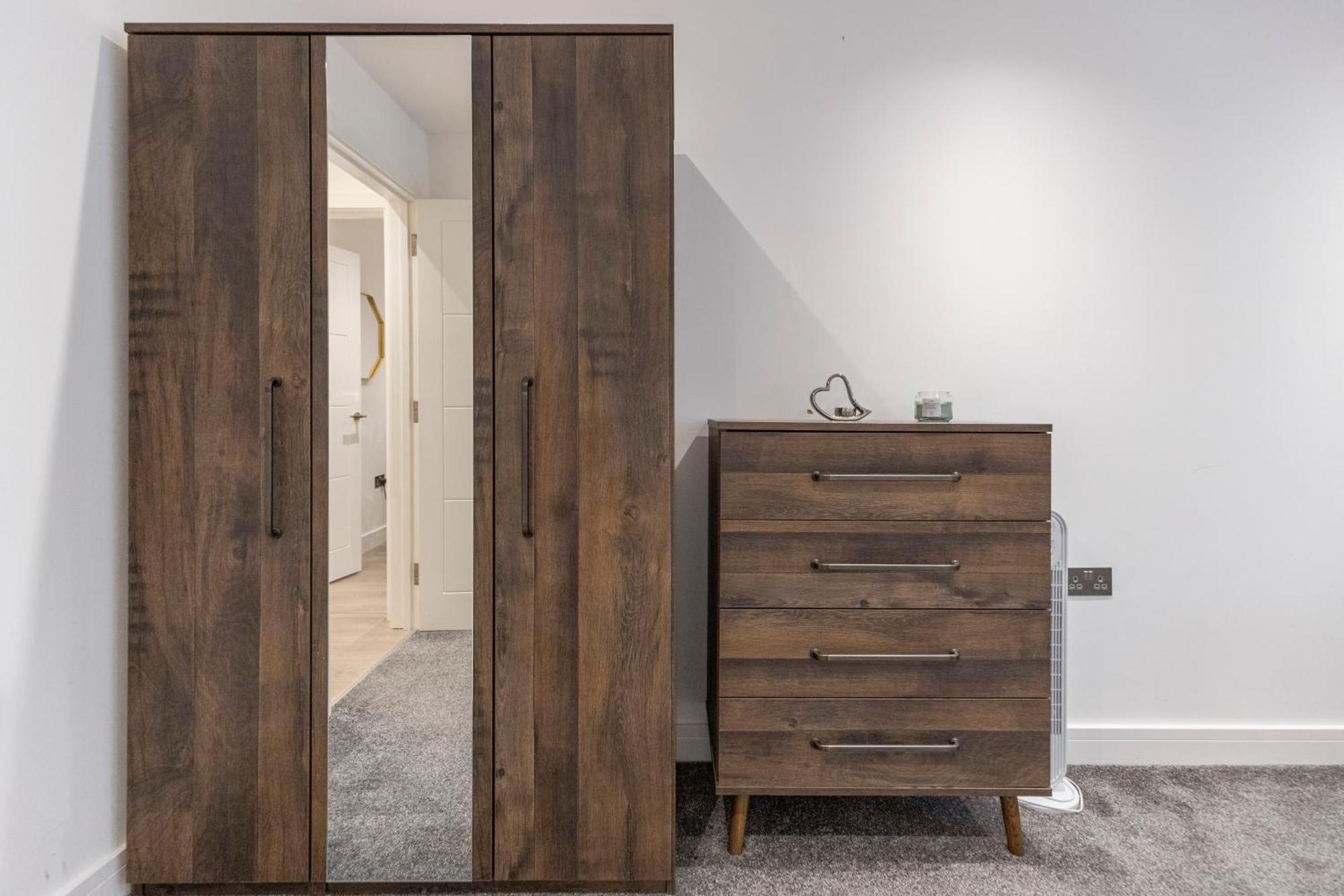 Spacious Luxury Apartment King Bed - Central Location Λονδίνο Εξωτερικό φωτογραφία