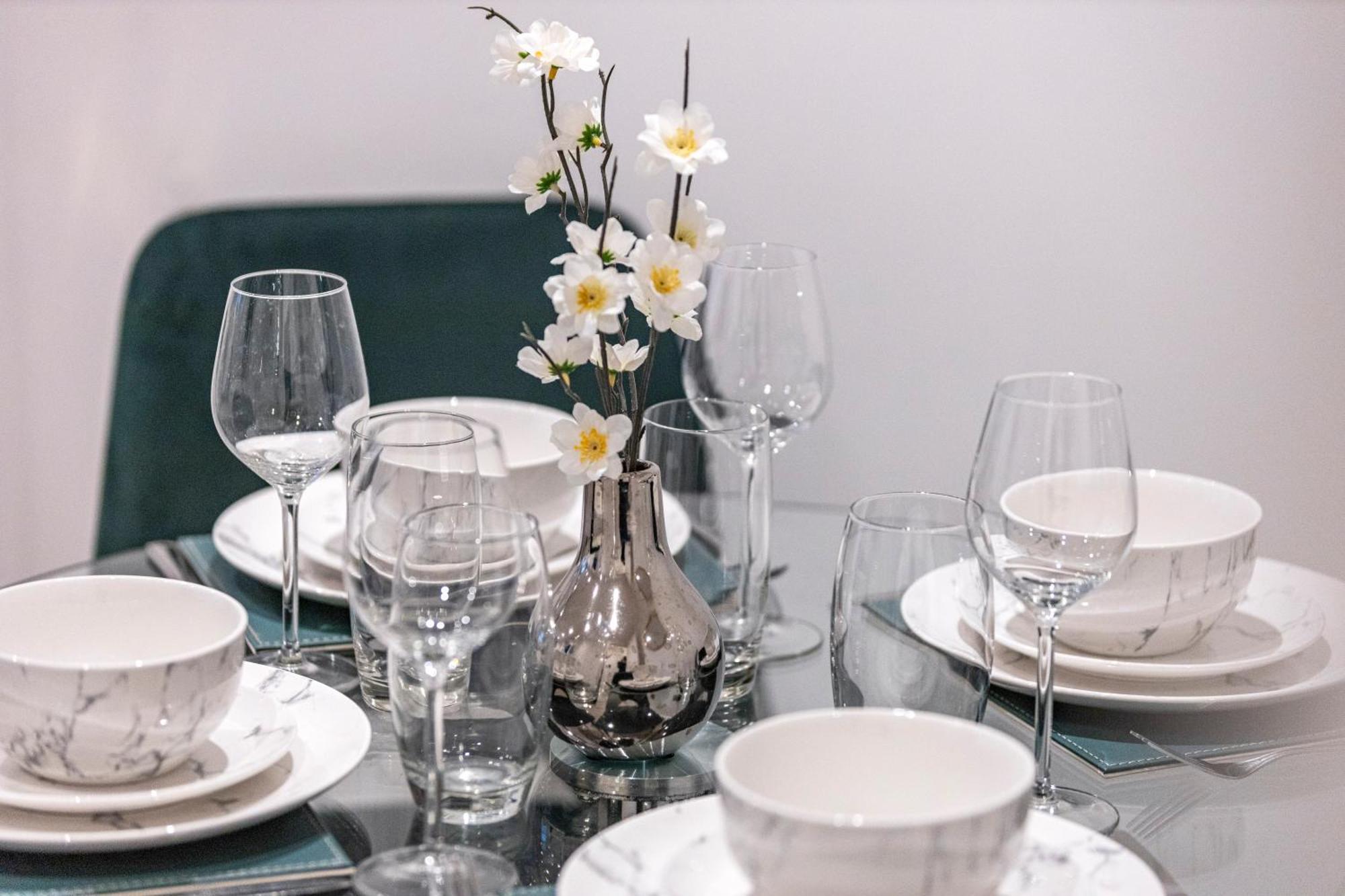 Spacious Luxury Apartment King Bed - Central Location Λονδίνο Εξωτερικό φωτογραφία